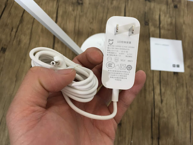 Apple HomeKit 灯光 - 小米生态链 第二弹 Mi Desk Lamp Pro米家台灯Pro